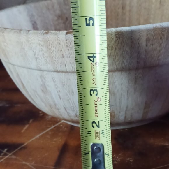 Pampered Chef Wood Salad Serving Bowl - Picture 5 of 6